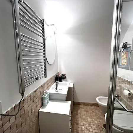 Tiny House In Centro Appartement Bari